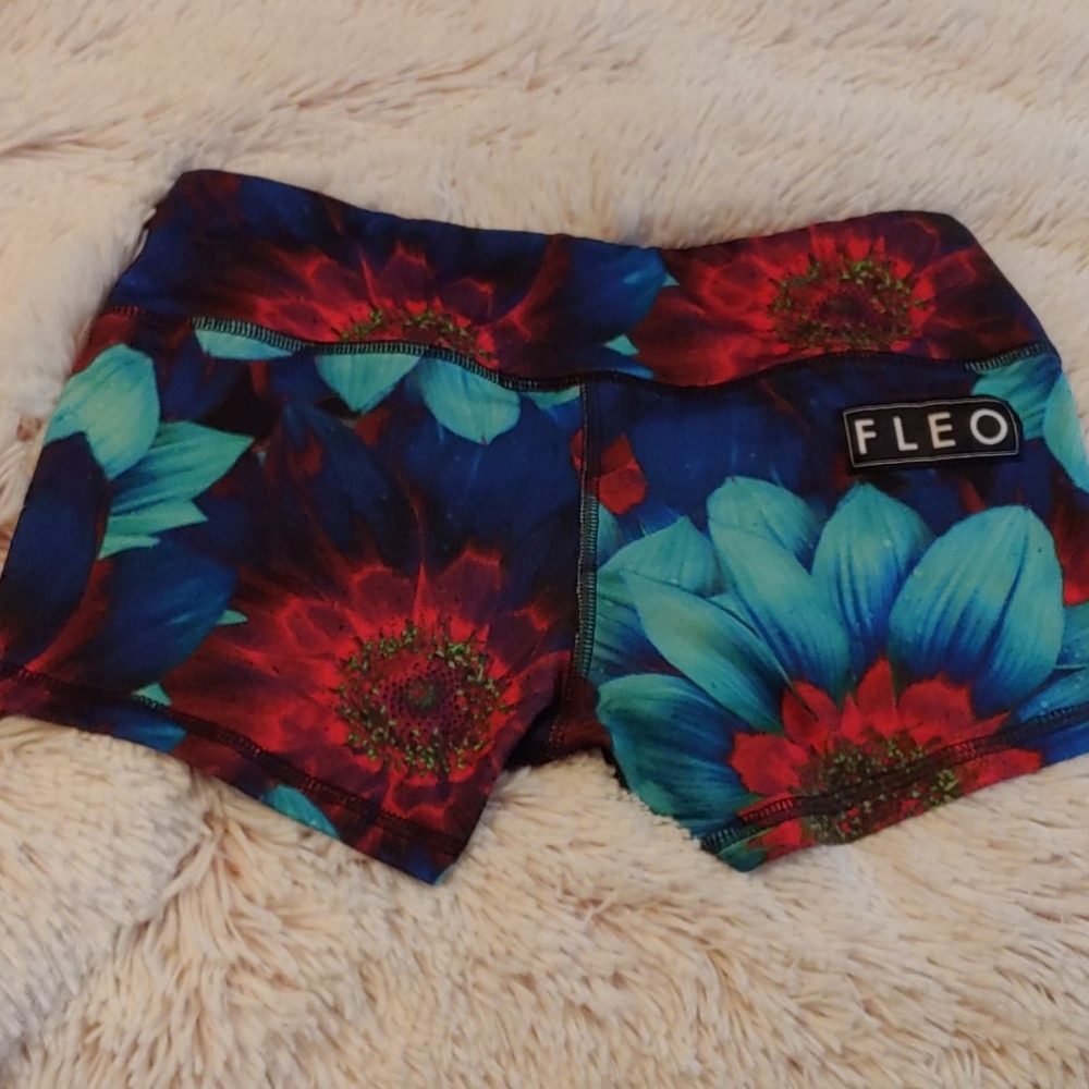 FLEO originals